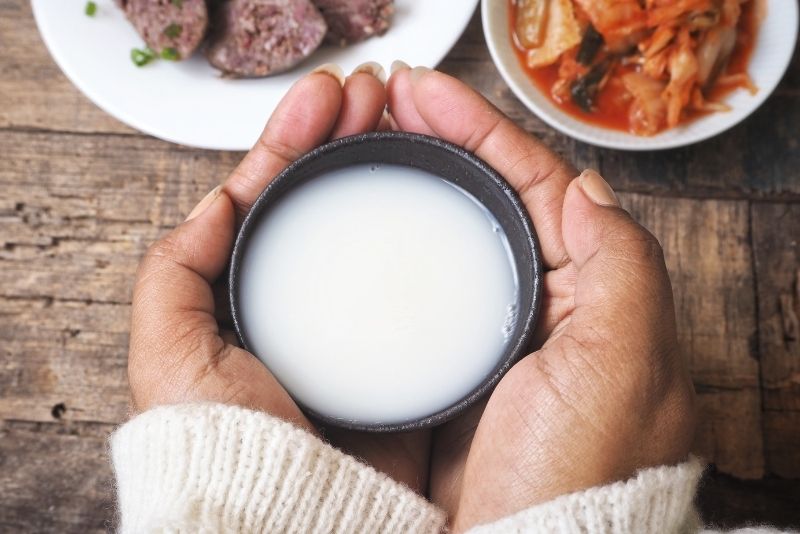 12 Rice Wine Substitutes Best Alternatives To Use When Cooking