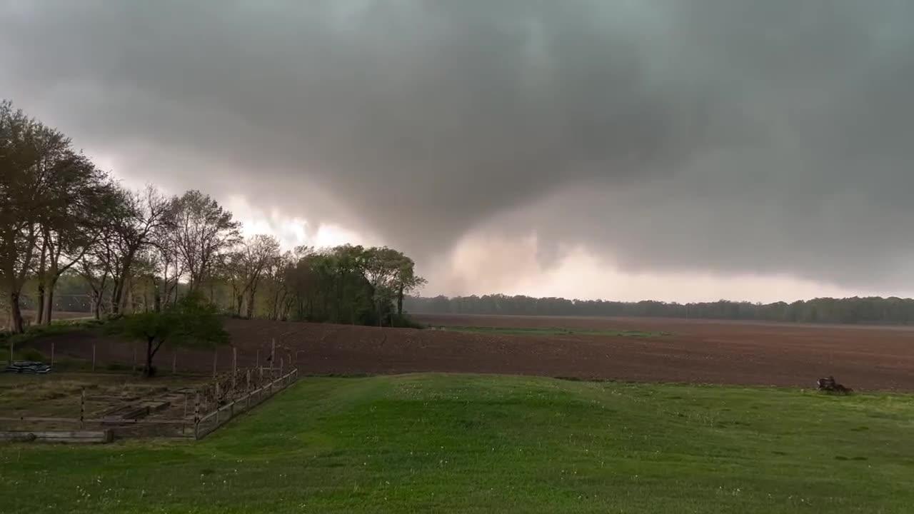 Massive Tornado Spotted Near Colon Michigan One News Page Video