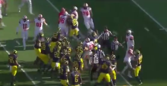 Ohio State Michigan Fight During Rivalry Game Video Larry Brown Sports