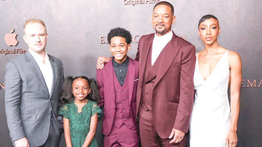 Will Smith Makes First Red Carpet Appearance With Family Post Oscars